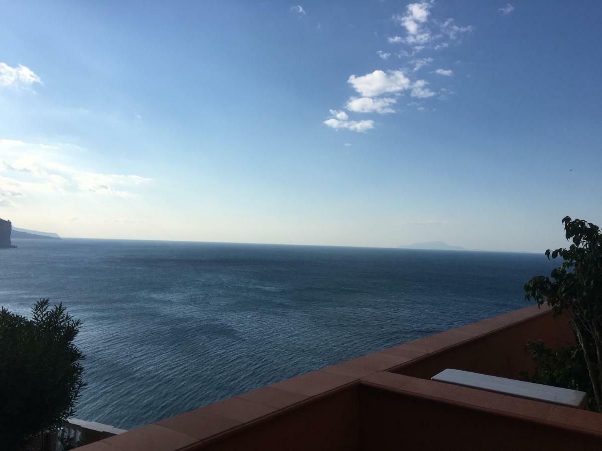 L'Angolino Di Lulu Vico Equense Buitenkant foto